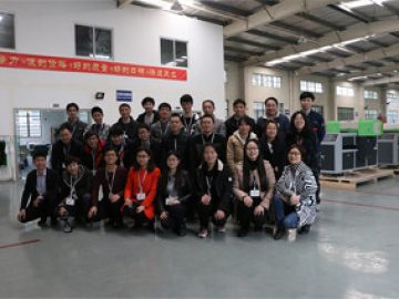 Lucrătorii B2B în sediul central, 1 2018